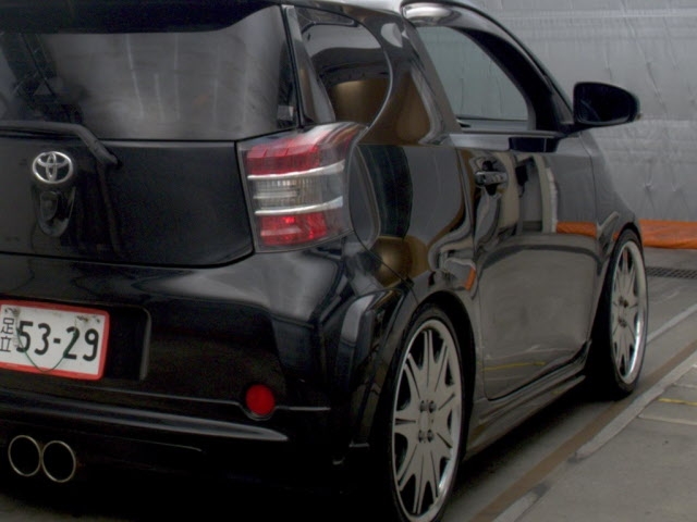 TOYOTA IQ