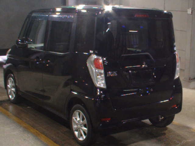 MITSUBISHI EK SPACE