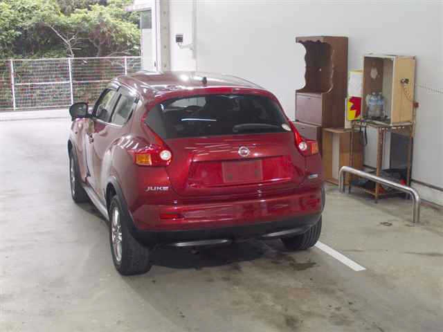 NISSAN JUKE
