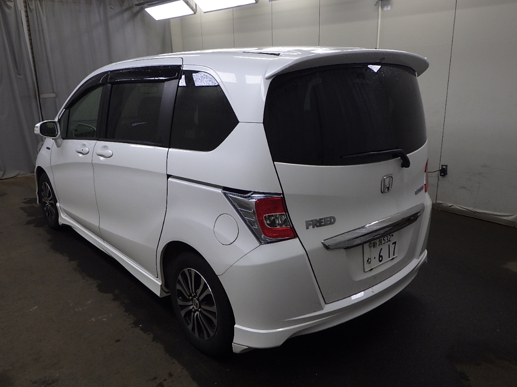 HONDA FREED