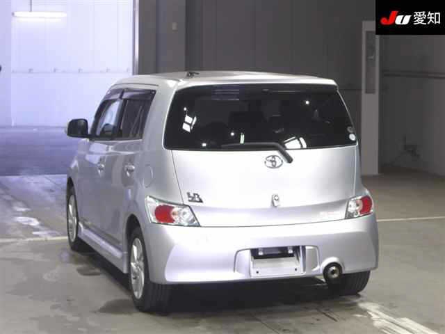 TOYOTA BB