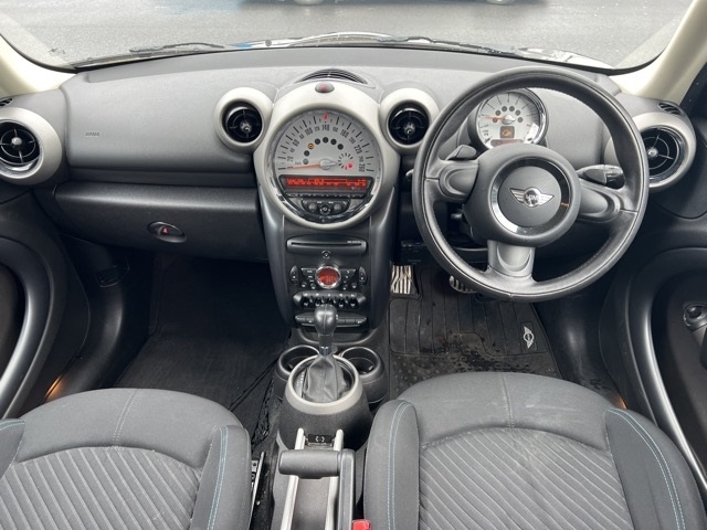 MINI CROSSOVER