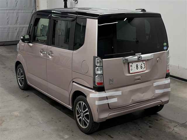 HONDA N-BOX+