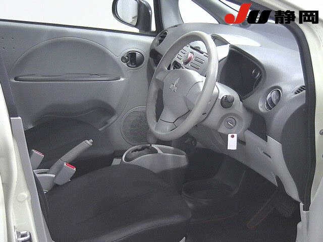 MITSUBISHI I