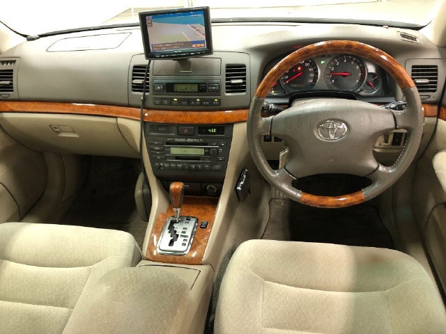 TOYOTA MARK II
