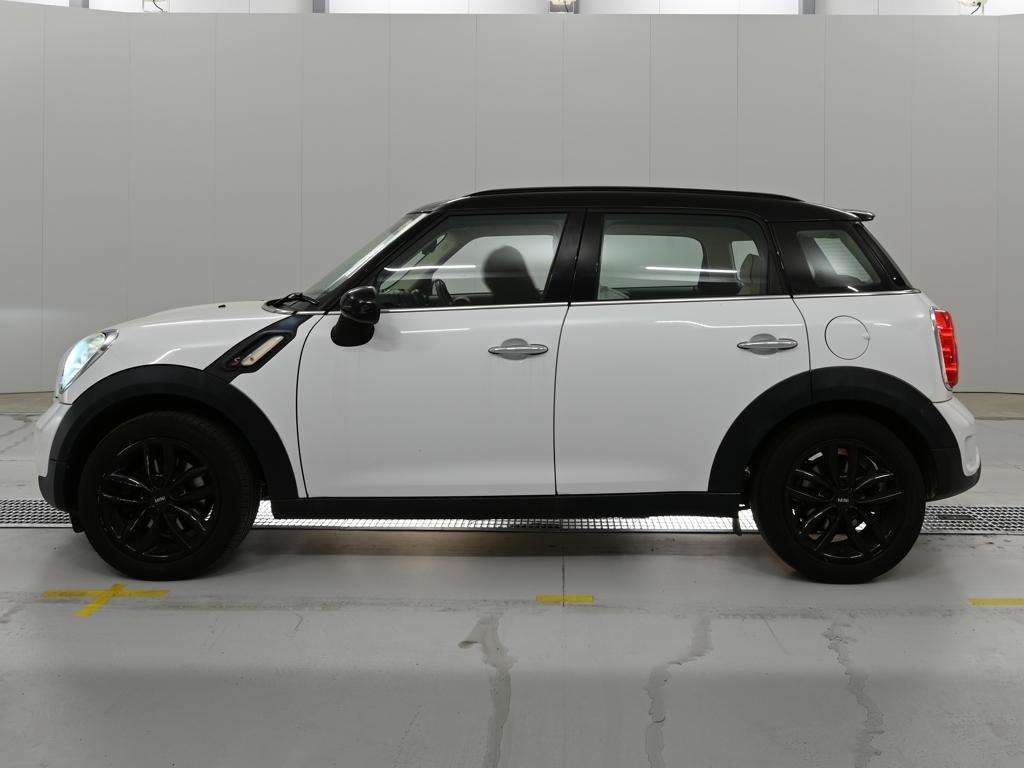 MINI CROSSOVER