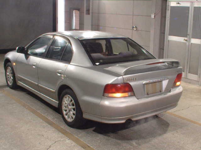 MITSUBISHI GALANT