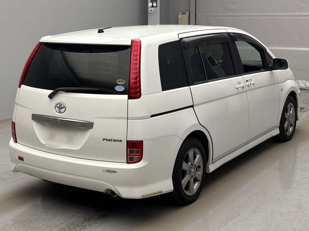 TOYOTA ISIS