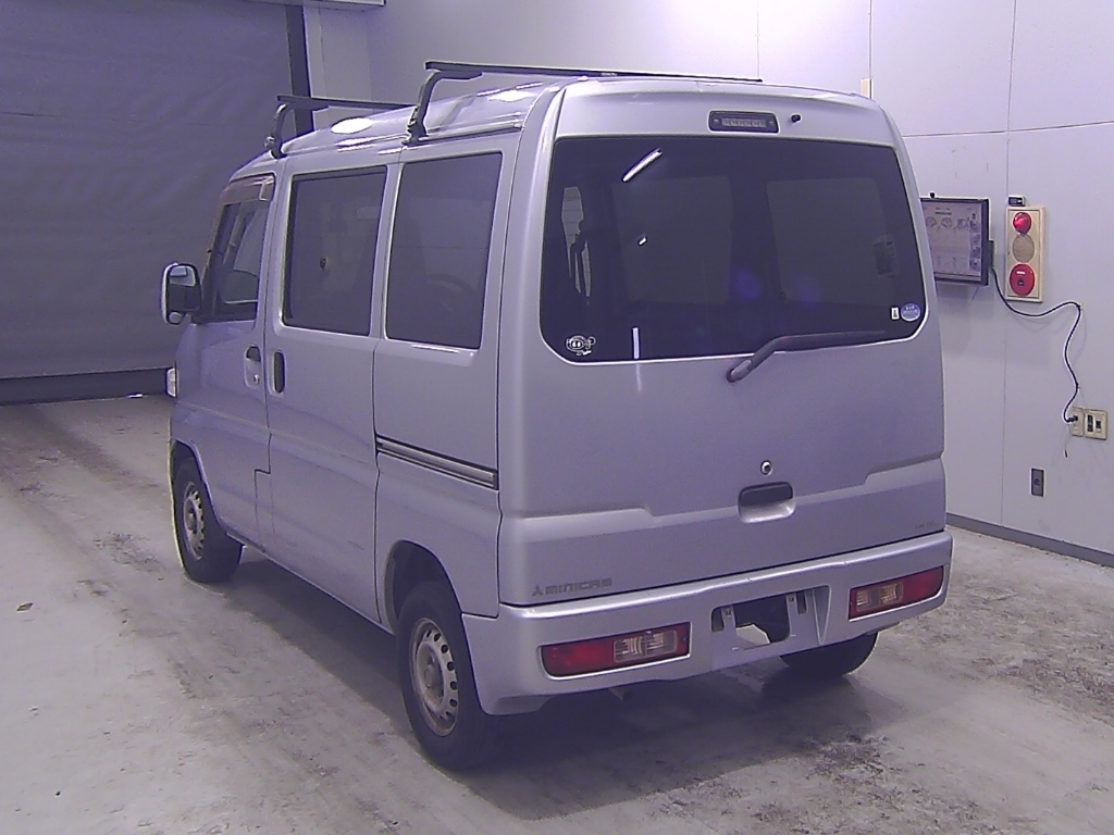 MITSUBISHI MINICAB