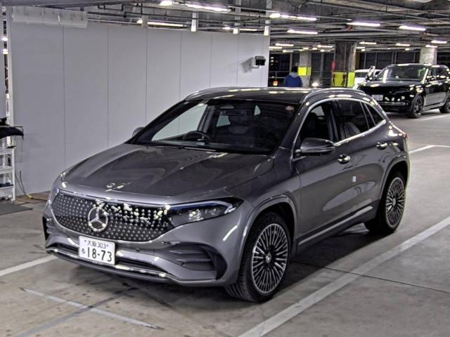 MERCEDES-BENZ EQA