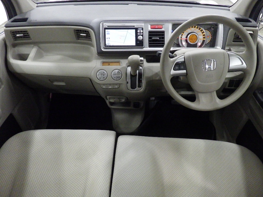 HONDA LIFE