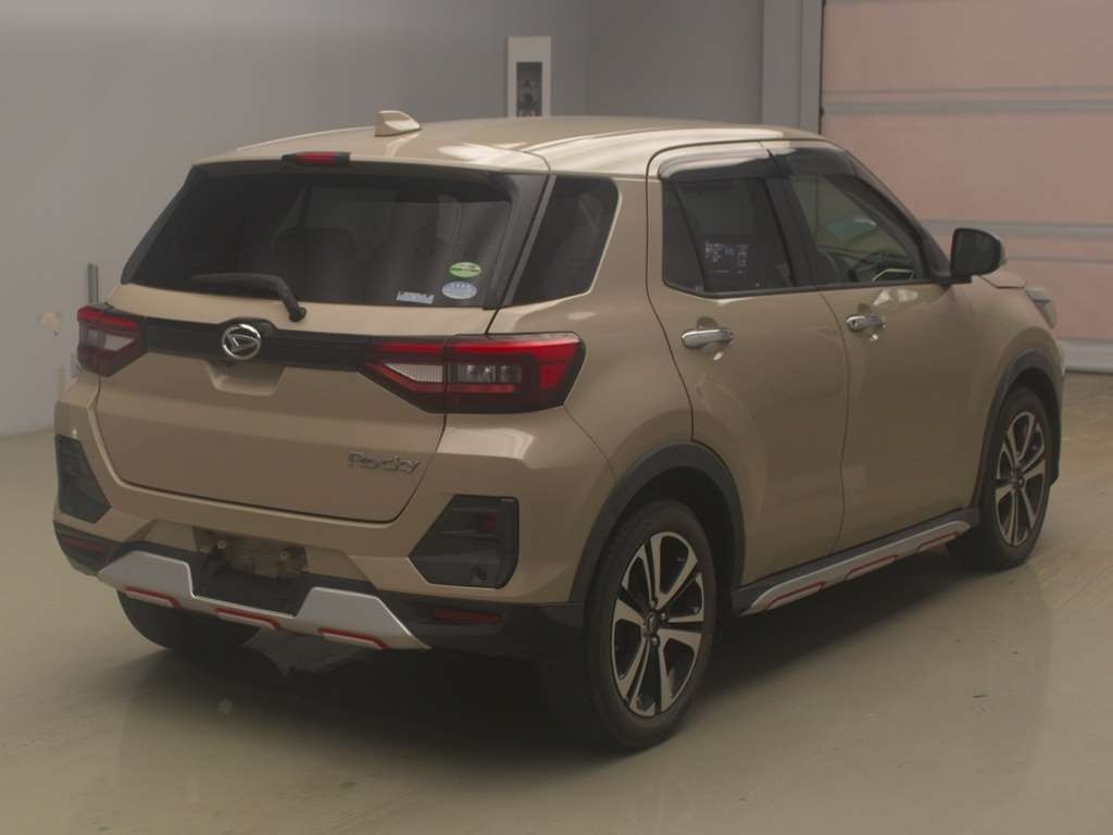 DAIHATSU ROCKY