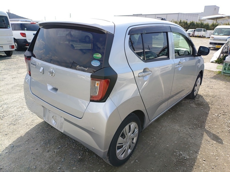 TOYOTA PIXIS EPOCH