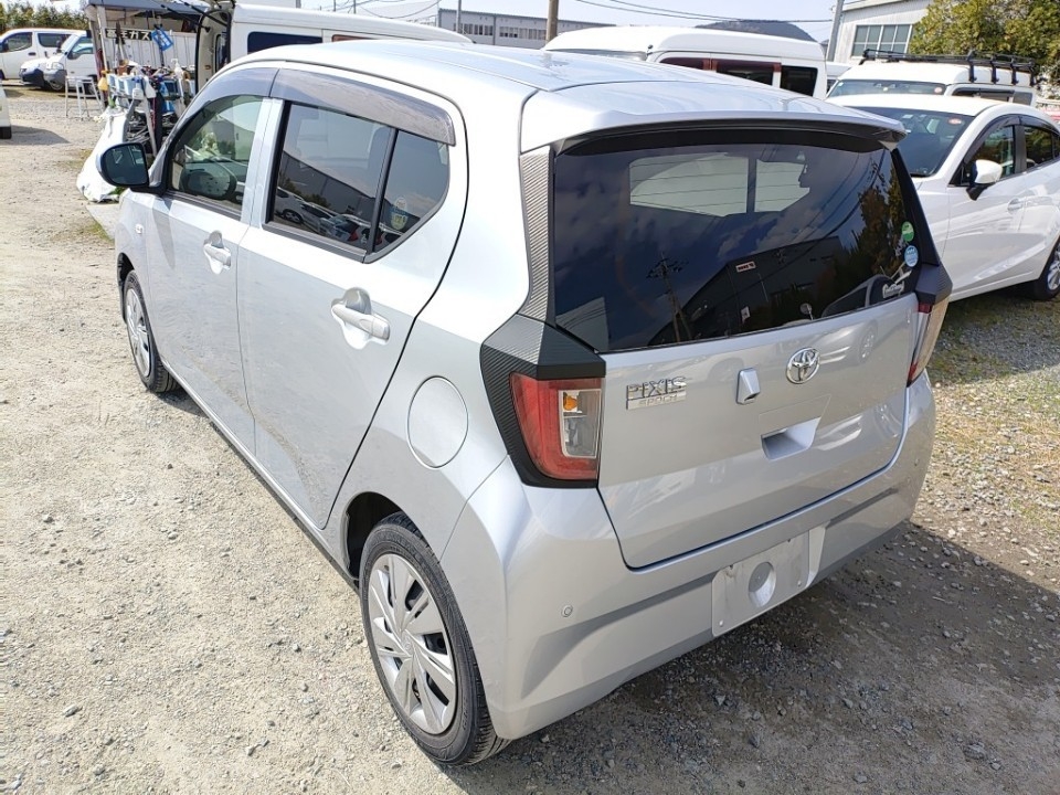 TOYOTA PIXIS EPOCH
