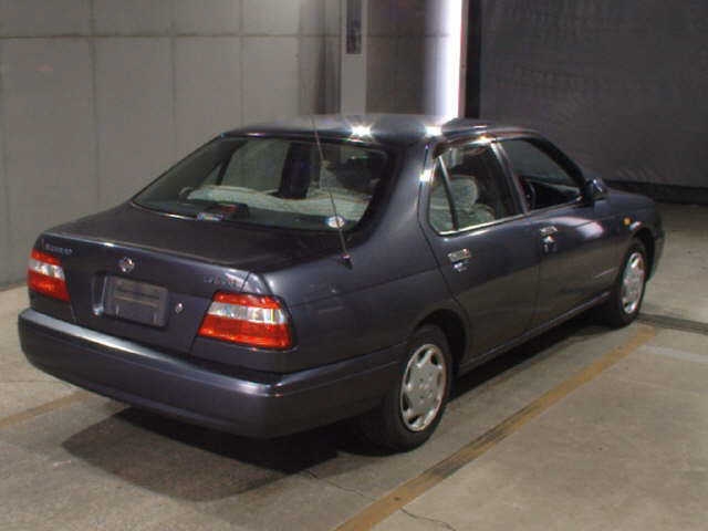 NISSAN BLUEBIRD