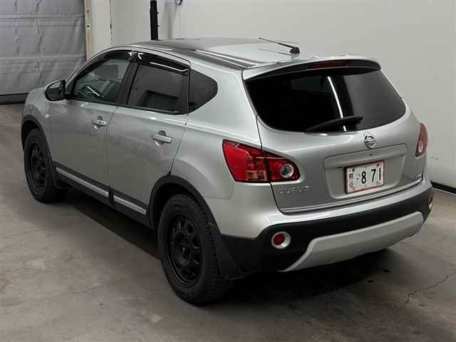 NISSAN DUALIS