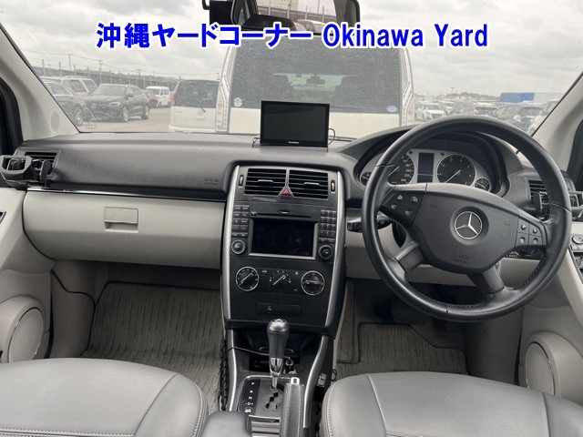 MERCEDES-BENZ B-CLASS
