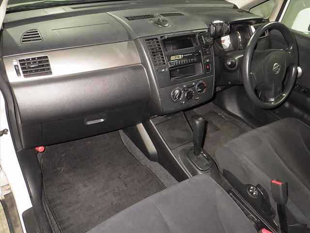 NISSAN TIIDA LATIO