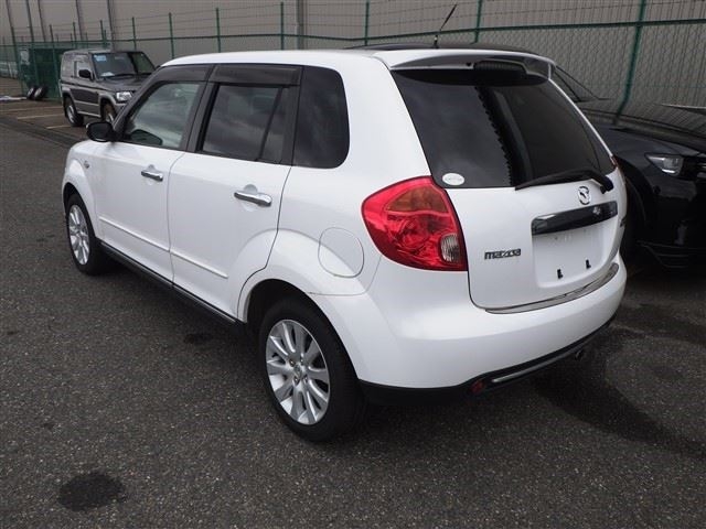 MAZDA VERISA