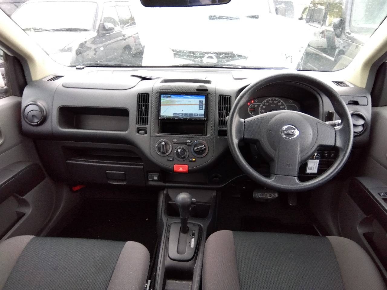 NISSAN AD
