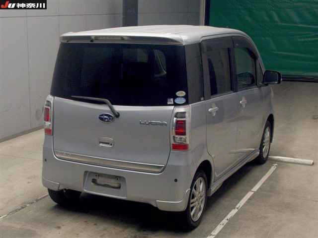 SUBARU LUCRA