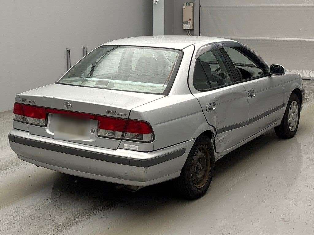 NISSAN SUNNY
