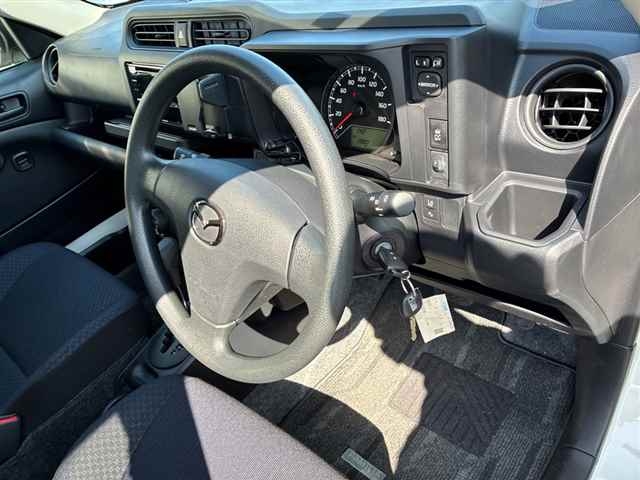 MAZDA FAMILIA