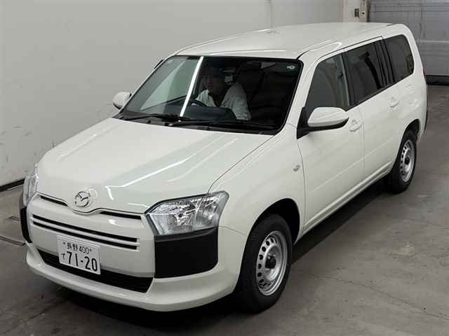 MAZDA FAMILIA