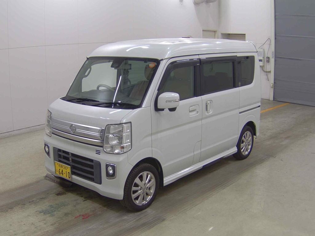 NISSAN NV100 CLIPPER