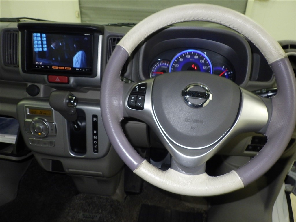 NISSAN NV100 CLIPPER