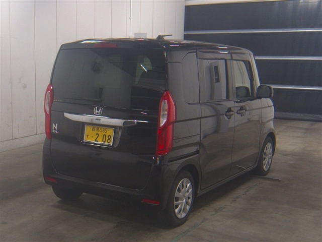 HONDA N-BOX