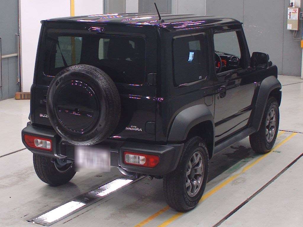 SUZUKI JIMNY SIERRA