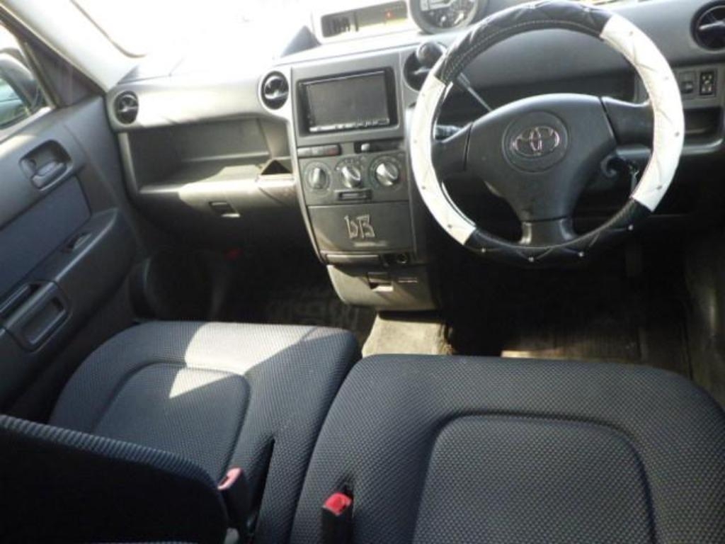 TOYOTA BB