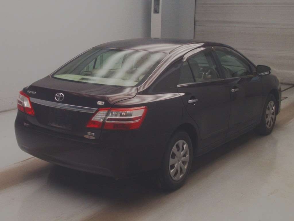 TOYOTA PREMIO