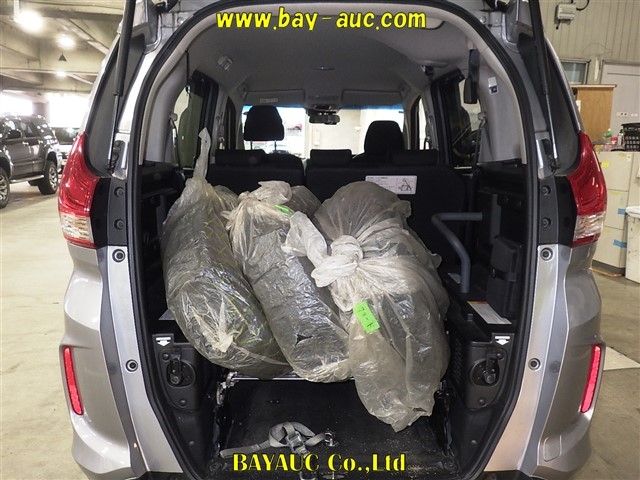 HONDA FREED+