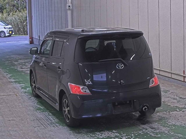 TOYOTA BB