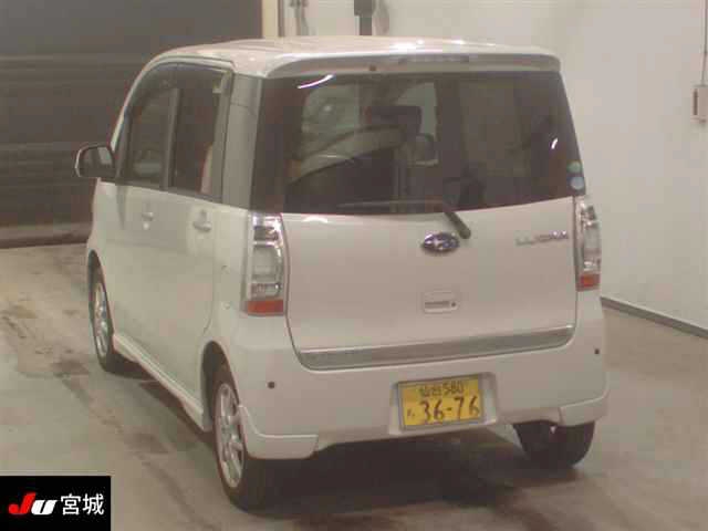 SUBARU LUCRA
