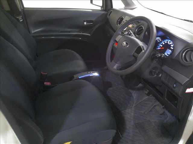 SUBARU LUCRA