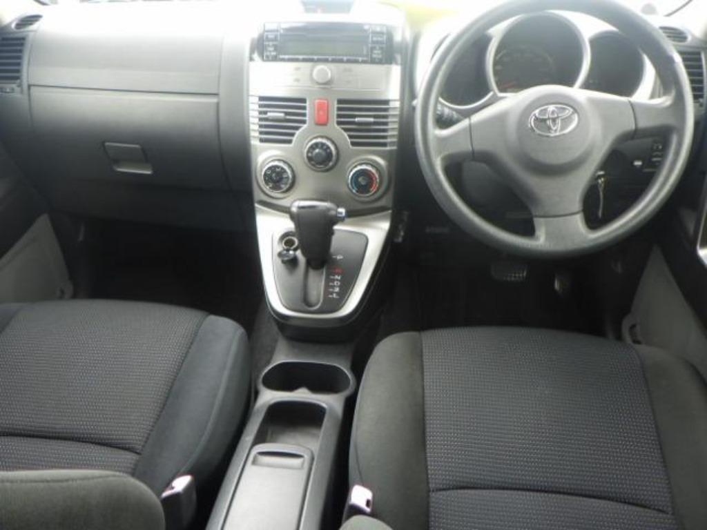 TOYOTA RUSH
