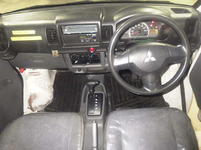 MITSUBISHI MINICAB