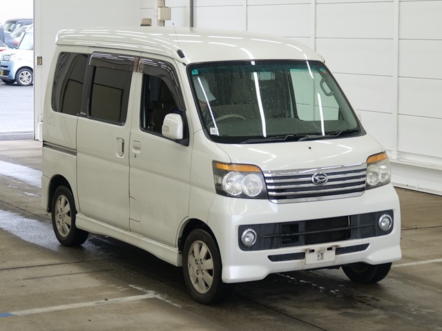 DAIHATSU ATRAI
