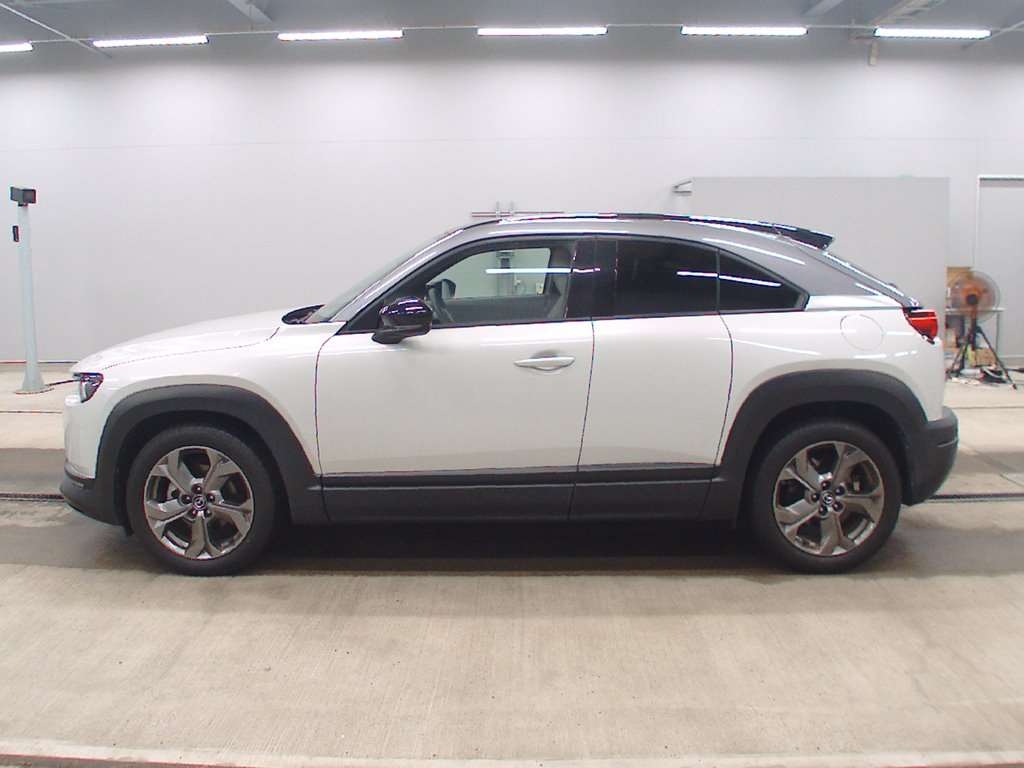 MAZDA MX-30