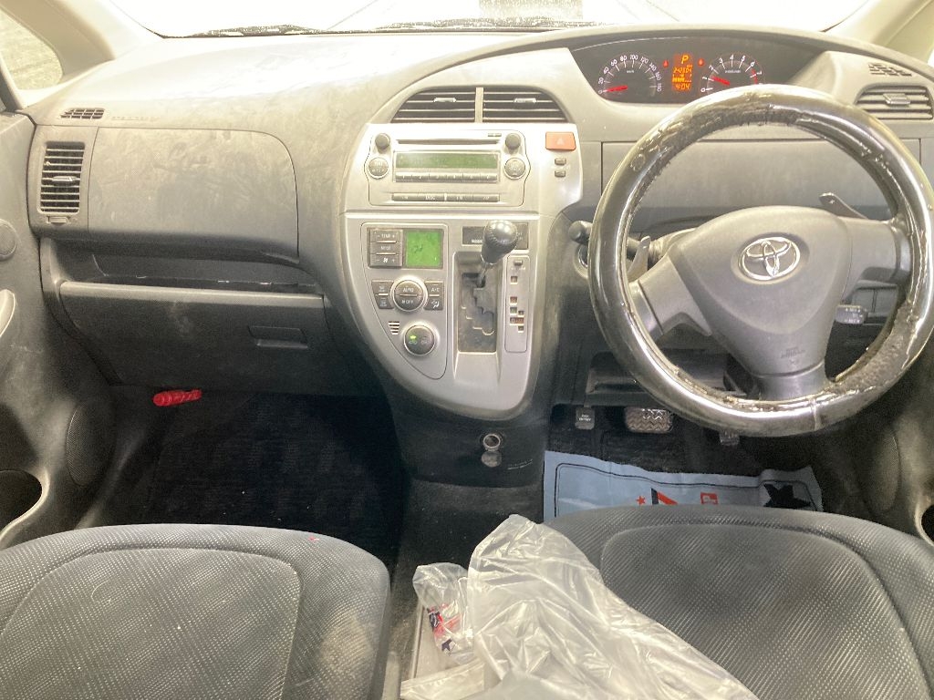 TOYOTA RACTIS