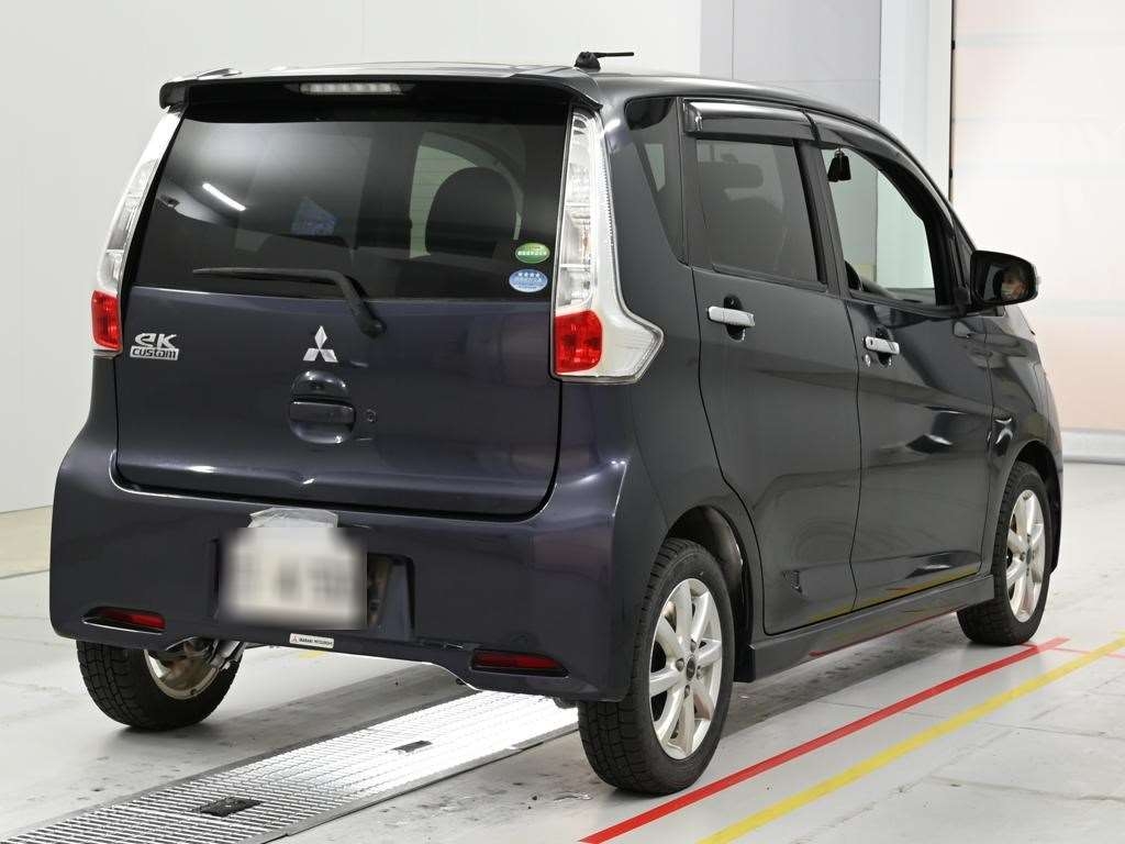 MITSUBISHI EK CUSTOM