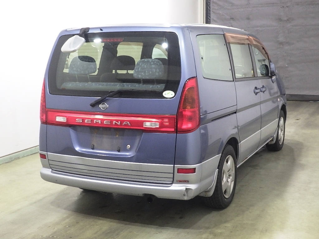 NISSAN SERENA