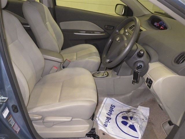 TOYOTA BELTA