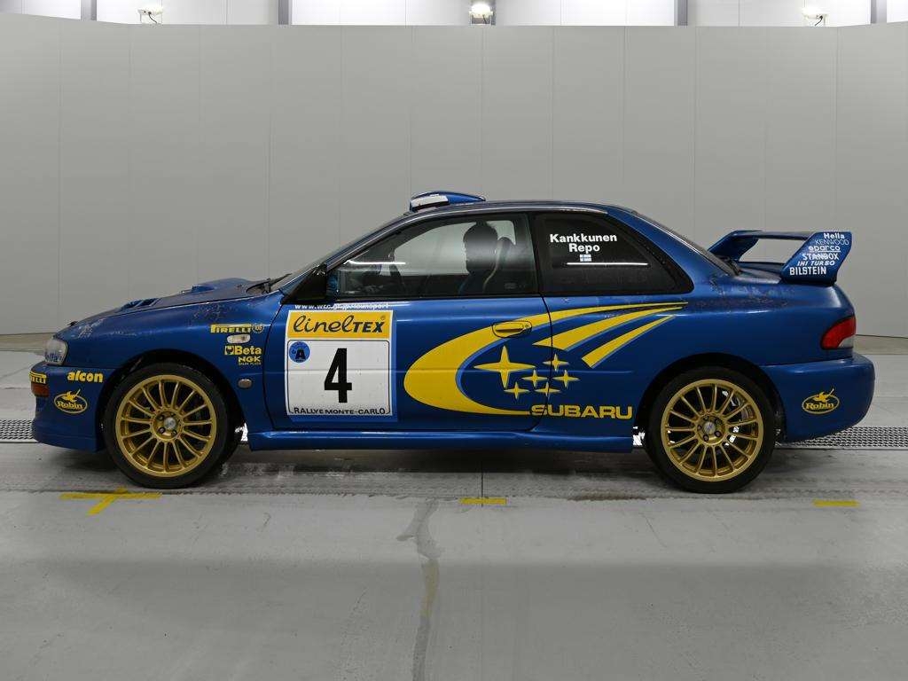SUBARU IMPREZA