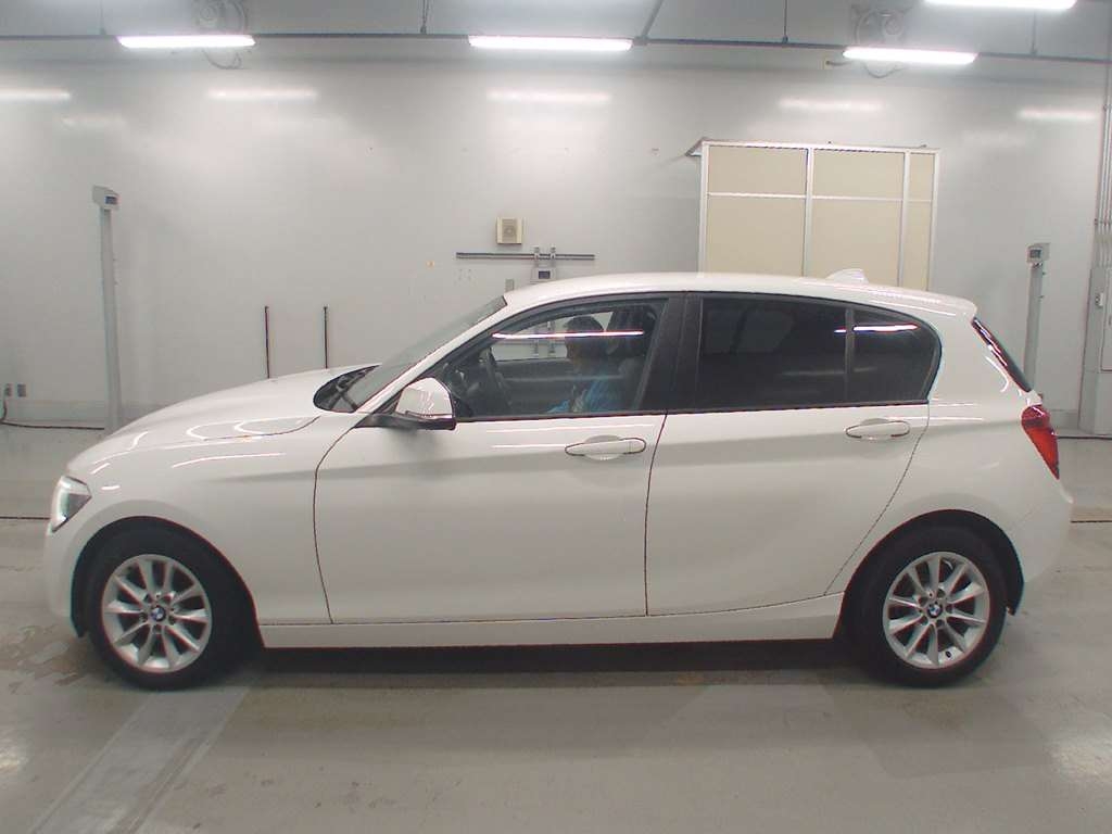 BMW 1-SERIES
