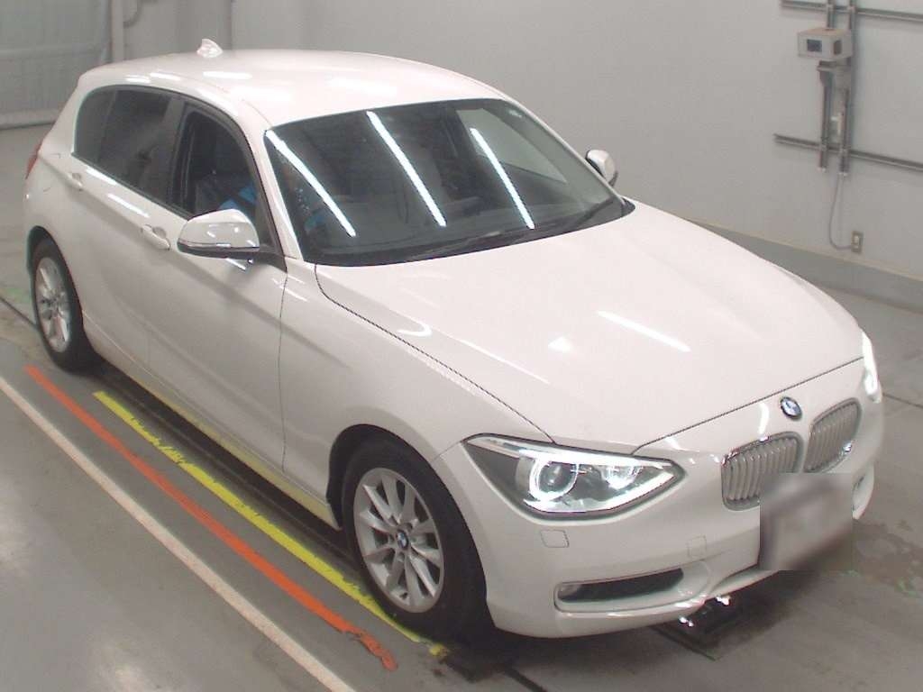 BMW 1-SERIES