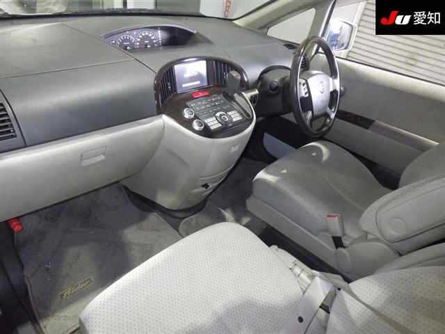 NISSAN PRESAGE